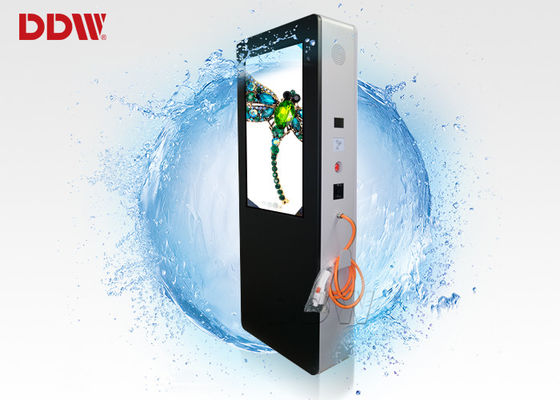 65 นิ้วกลางแจ้ง ISO9001 สีกำหนดเองป้ายดิจิตอลสมาร์ทกองชาร์จพลังงาน - รถยนต์ 2500nits DDW-AD6501S