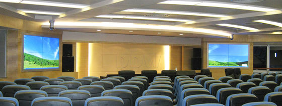 กำแพงวิดีโอแอลซีดี LG FCC ขนาด 55 นิ้วฝาหน้าแคบพิเศษรองรับสัญญาณ HDMI หน้าจอ IPS