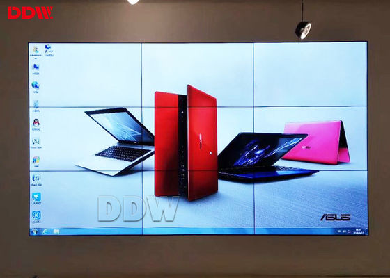 กำแพงวิดีโอเชิงพาณิชย์ขนาด 1920 * 1080P 55 นิ้วพร้อมพื้นผิวป้องกันแสงสะท้อน 500 Nits