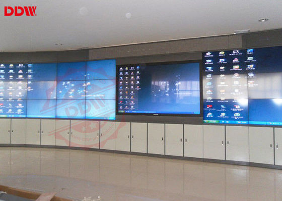 Circle 55 Curved Video Wall ความสว่าง 500 Nits LED Backlight อินพุตเอาต์พุต RS232