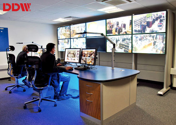ระบบแบ็คไลท์ LED CCTV Video Wall ชั้นยืนในร่มและกึ่งกลางแจ้ง