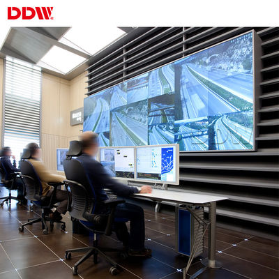จอแสดงผลความละเอียดสูง VGA Video Wall Matrix พร้อมซอฟต์แวร์ 1080P แหล่งสัญญาณหลายสี 32 บิต