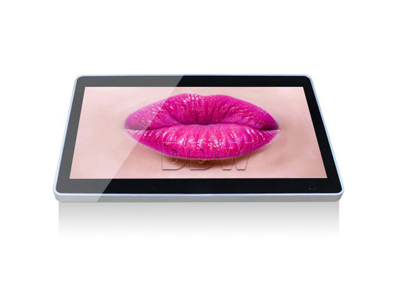 500Cd / M2 32 '' พีซีจอแอลซีดีแสดงผลป้ายดิจิตอลโฆษณาการ์ด SD หรือพอร์ต USB